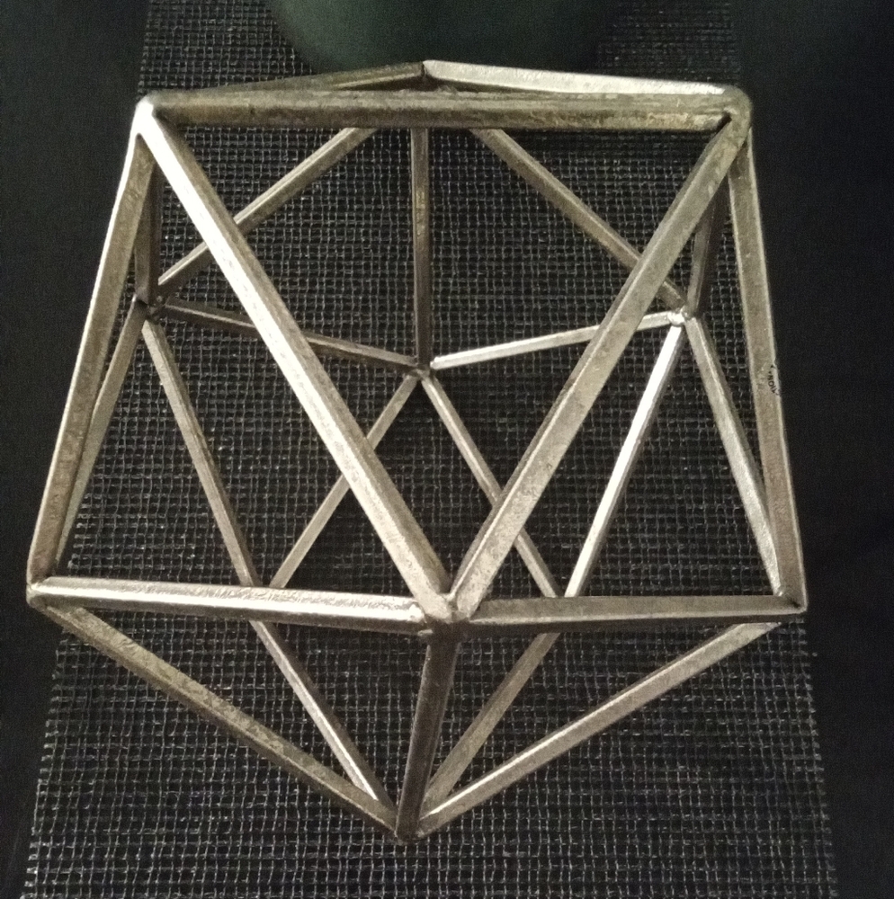 Geometric Antiqued Gold-tone Metal Orb